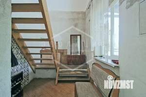 Дом 200м&sup2;, 2-этажный, участок 6 сот.  