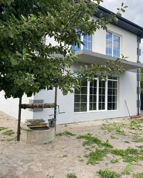 Дом 145м&sup2;, 2-этажный, участок 5 сот.  