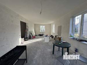 Дом 176м², 2-этажный, участок 6 сот.  