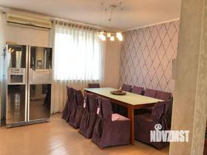 Таунхаус 242м², 4-этажный, участок 2 сот.  