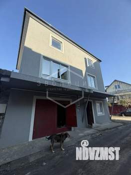 Дом 50м&sup2;, 2-этажный, участок 2 сот.  