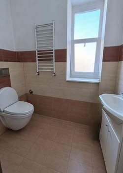 Дом 442м&sup2;, 3-этажный, участок 12 сот.  