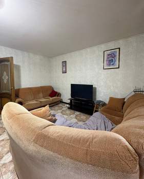 Дом 253м&sup2;, 3-этажный, участок 9 сот.  