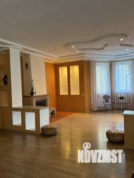 Дом 566м², 4-этажный, участок 6 сот.  