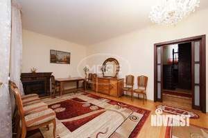 Дом 185м&sup2;, 2-этажный, участок 5 сот.  