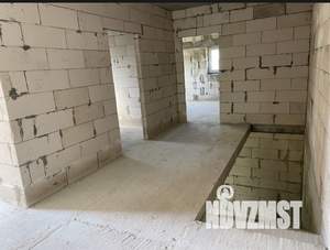 Дом 253м&sup2;, 2-этажный, участок 6 сот.  