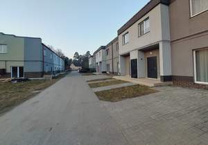 Дом 90м², 2-этажный, участок 1 сот.  