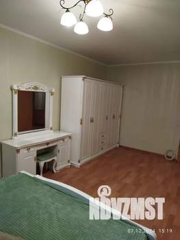1-к квартира, посуточно, 42м2, 3/10 этаж
