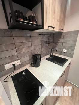 Студия квартира, посуточно, 13м2, 1/5 этаж