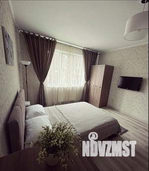 1-к квартира, посуточно, 42м2, 1/1 этаж