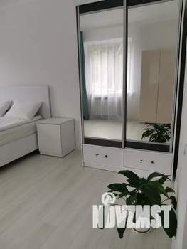 1-к квартира, посуточно, 35м2, 1/3 этаж