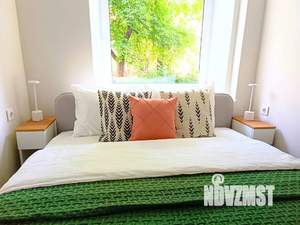 2-к квартира, посуточно, 45м2, 1/5 этаж