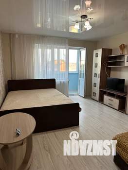 1-к квартира, посуточно, 36м2, 4/10 этаж