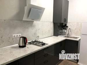 1-к квартира, посуточно, 40м2, 7/10 этаж