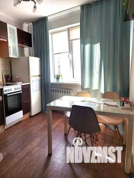 1-к квартира, посуточно, 39м2, 3/10 этаж