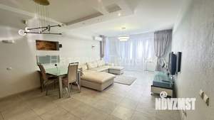 5-к квартира, на длительный срок, 200м2, 3/4 этаж