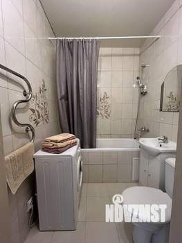 1-к квартира, посуточно, 35м2, 4/8 этаж