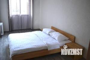 2-к квартира, посуточно, 65м2, 2/5 этаж