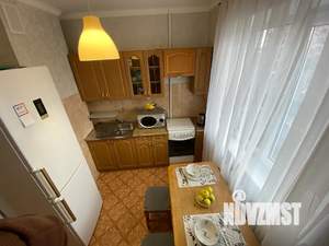 1-к квартира, посуточно, 40м2, 4/5 этаж