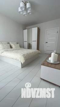 1-к квартира, посуточно, 45м2, 1/4 этаж