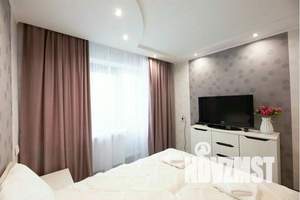 1-к квартира, посуточно, 32м2, 8/9 этаж