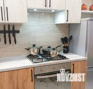 1-к квартира, посуточно, 33м2, 1/8 этаж