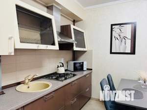 1-к квартира, посуточно, 47м2, 1/1 этаж