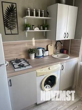 1-к квартира, посуточно, 32м2, 4/5 этаж