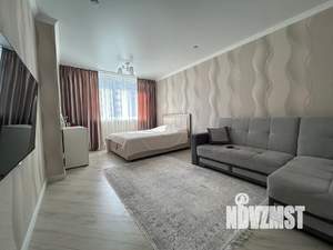 1-к квартира, посуточно, 46м2, 3/10 этаж