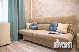 1-к квартира, посуточно, 12м2, 1/1 этаж