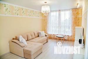 1-к квартира, посуточно, 44м2, 3/8 этаж