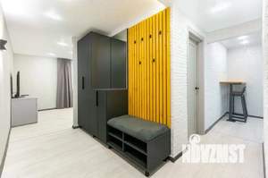 2-к квартира, посуточно, 43м2, 1/1 этаж