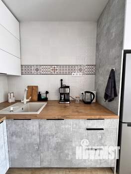 1-к квартира, посуточно, 43м2, 15/16 этаж