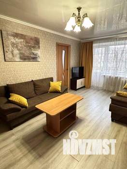 2-к квартира, посуточно, 41м2, 1/1 этаж
