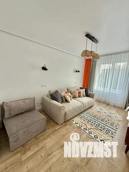 1-к квартира, посуточно, 38м2, 4/8 этаж