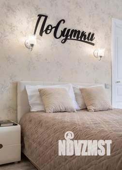 1-к квартира, посуточно, 43м2, 4/10 этаж