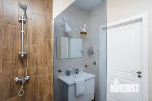 1-к квартира, посуточно, 43м2, 1/1 этаж