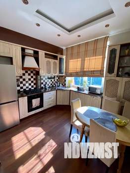 2-к квартира, посуточно, 52м2, 3/4 этаж