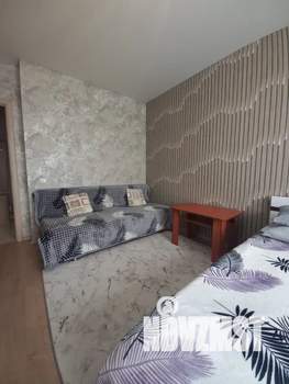 1-к квартира, посуточно, 32м2, 4/8 этаж