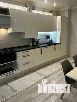 2-к квартира, посуточно, 65м2, 1/1 этаж