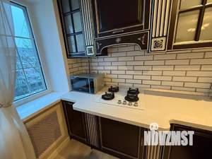 2-к квартира, посуточно, 44м2, 4/5 этаж