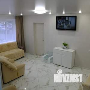 2-к квартира, посуточно, 43м2, 1/4 этаж