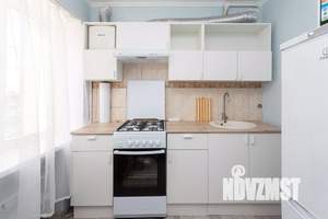 1-к квартира, посуточно, 49м2, 1/1 этаж