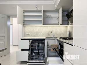 3-к квартира, на длительный срок, 85м2, 1/3 этаж