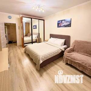 1-к квартира, посуточно, 40м2, 7/9 этаж