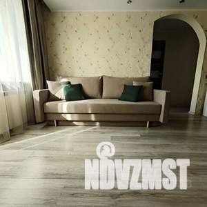 2-к квартира, посуточно, 44м2, 4/5 этаж