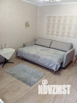 1-к квартира, посуточно, 34м2, 1/9 этаж