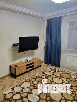 1-к квартира, посуточно, 42м2, 2/8 этаж