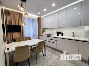 1-к квартира, посуточно, 46м2, 8/11 этаж