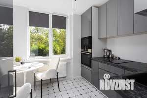 1-к квартира, посуточно, 30м2, 1/2 этаж